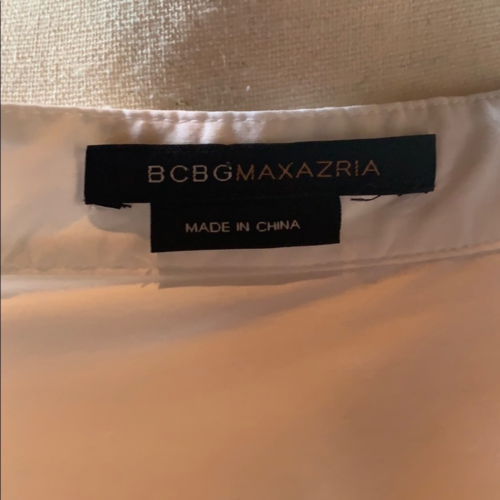 BCBGMAXAZRIA RUFFLE TOP - Picture 4 of 4